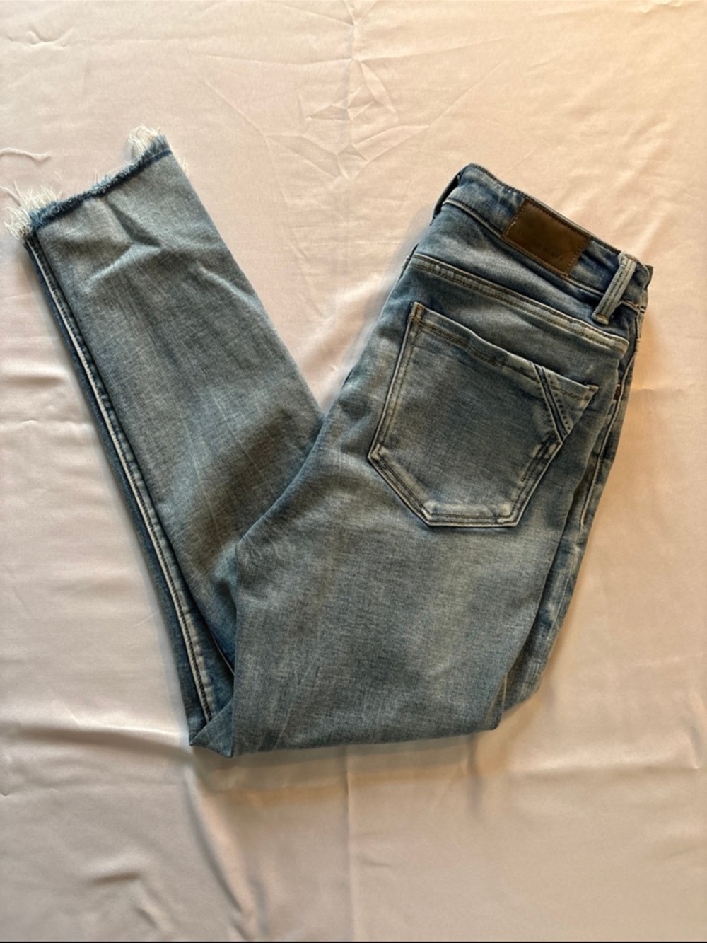 Buckle Black Women's Skinny Jeans - Light Blue Wash
